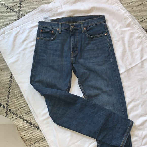 Gently Loved 512 Jeans by Levis - Picture 3 of 9